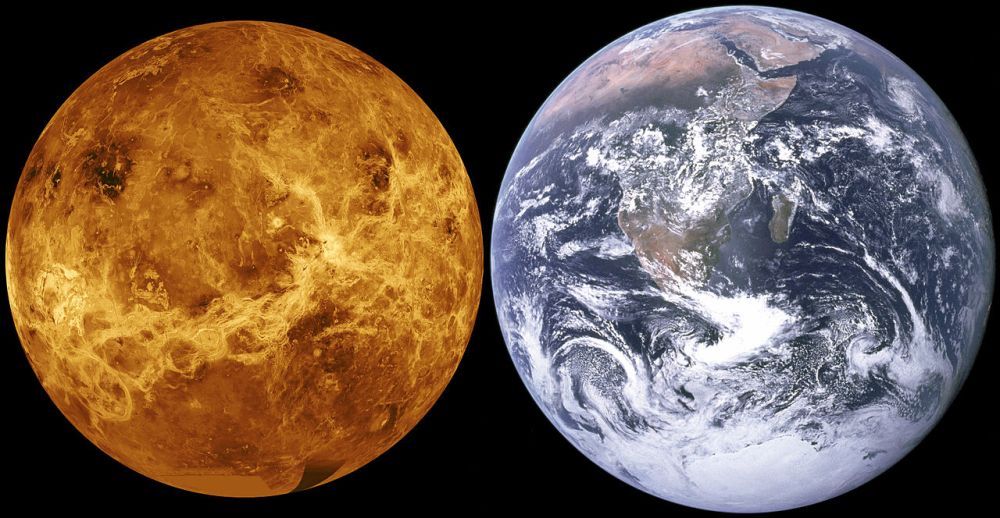 Venus,_Earth_size_comparison